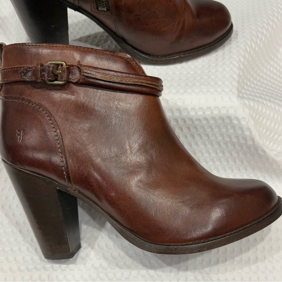 Frye Leather Jenny Seam Ankle Bootie Classic Womens size 6 B Deep Brown Zipper - Picture 6 of 15